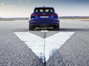 Audi e-tron S 2020 года  (WW)